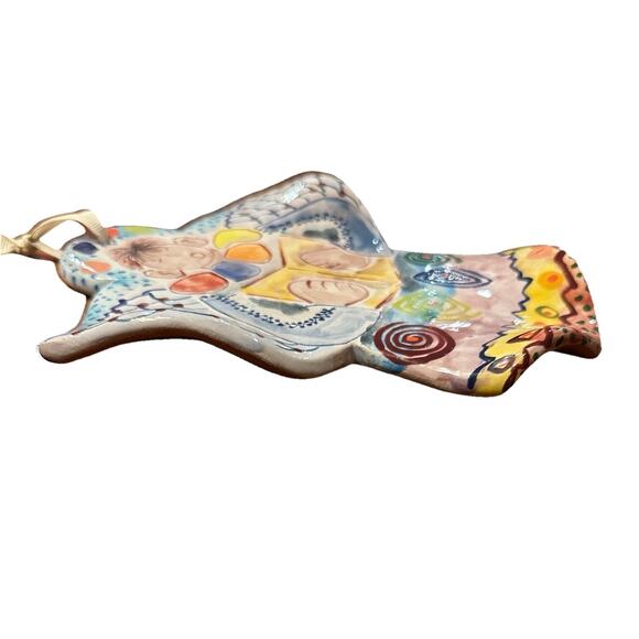 Rare Hand painted Terracotta Angel Shaped Tile With Angel Painted 7x8in Artist - Picture 2 of 6